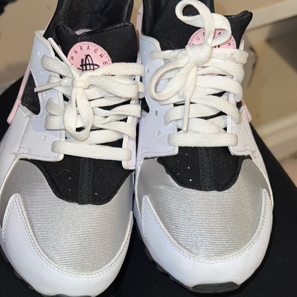 Nike shoes